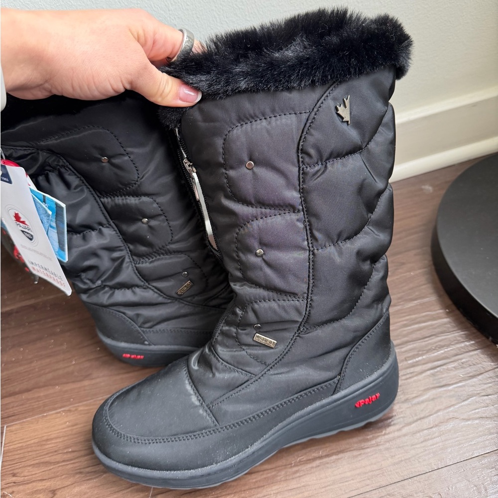 Pajar Black Winter Boots with Fur Trim - Picture 2 of 6